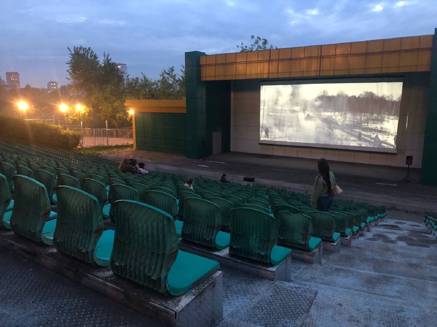 Подольск, кино, лето в Подмосковье, кинопоказ