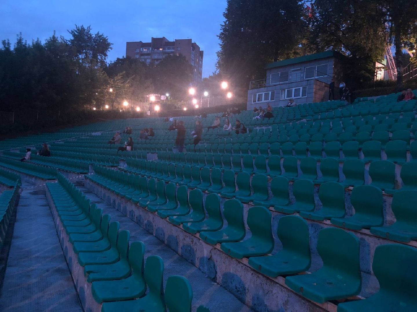 Подольск, кино, лето в Подмосковье, кинопоказ