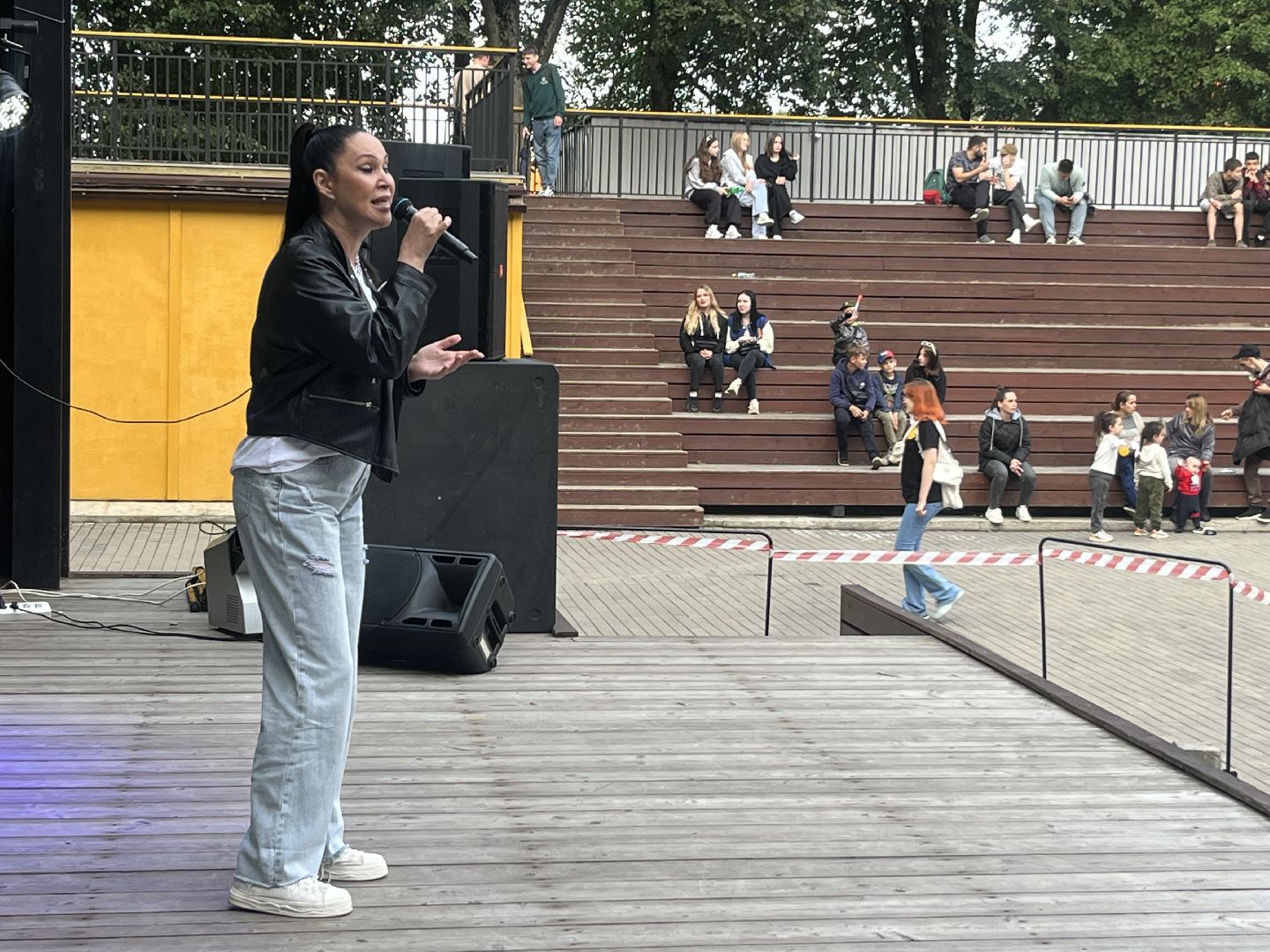 Наро-Фоминск, ночь в парке, дискотека 90-х, лето в Подмосковье