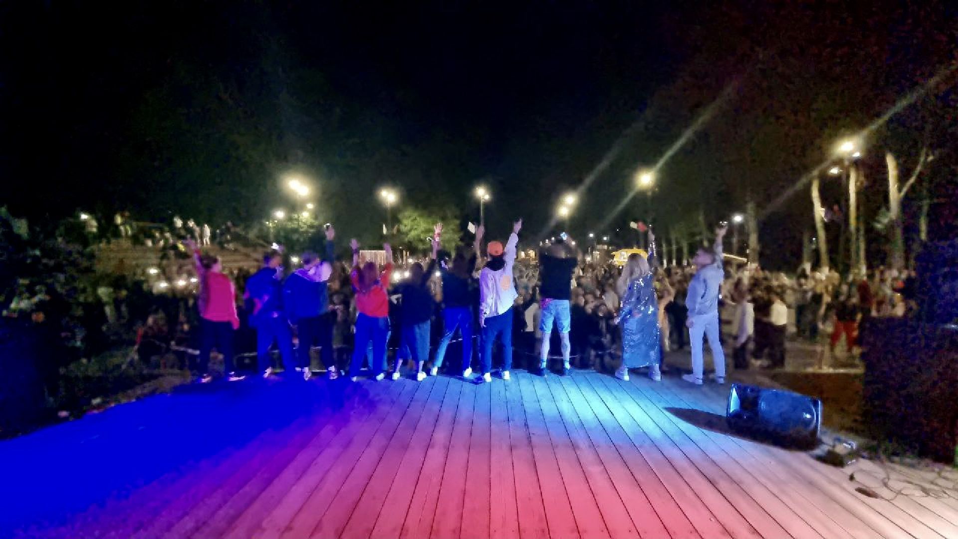 Наро-Фоминск, ночь в парке, дискотека 90-х, лето в Подмосковье