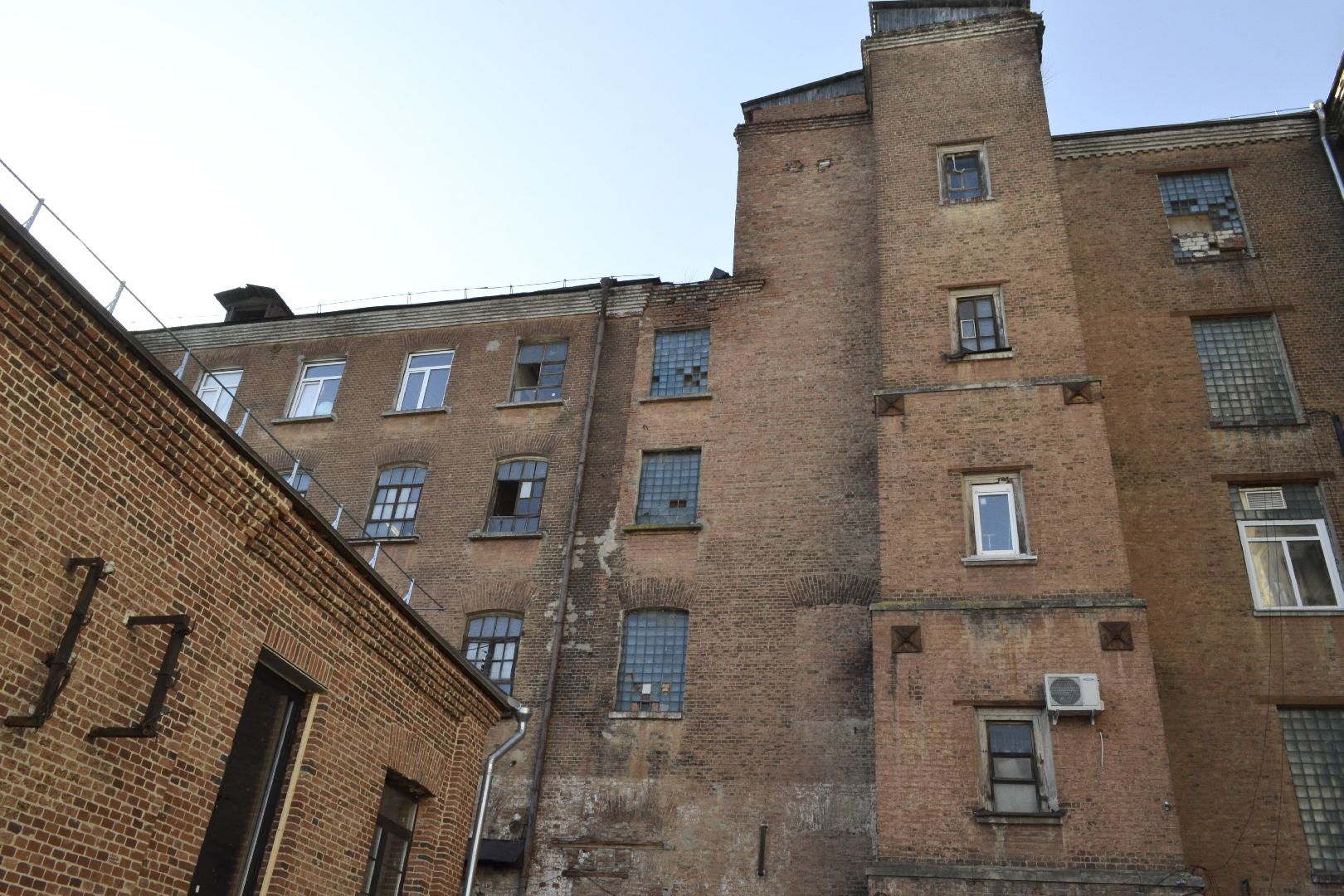 Балашиха, Подмосковье, культура, Фабрика 1830, кино, Вера больше не верит в приметы