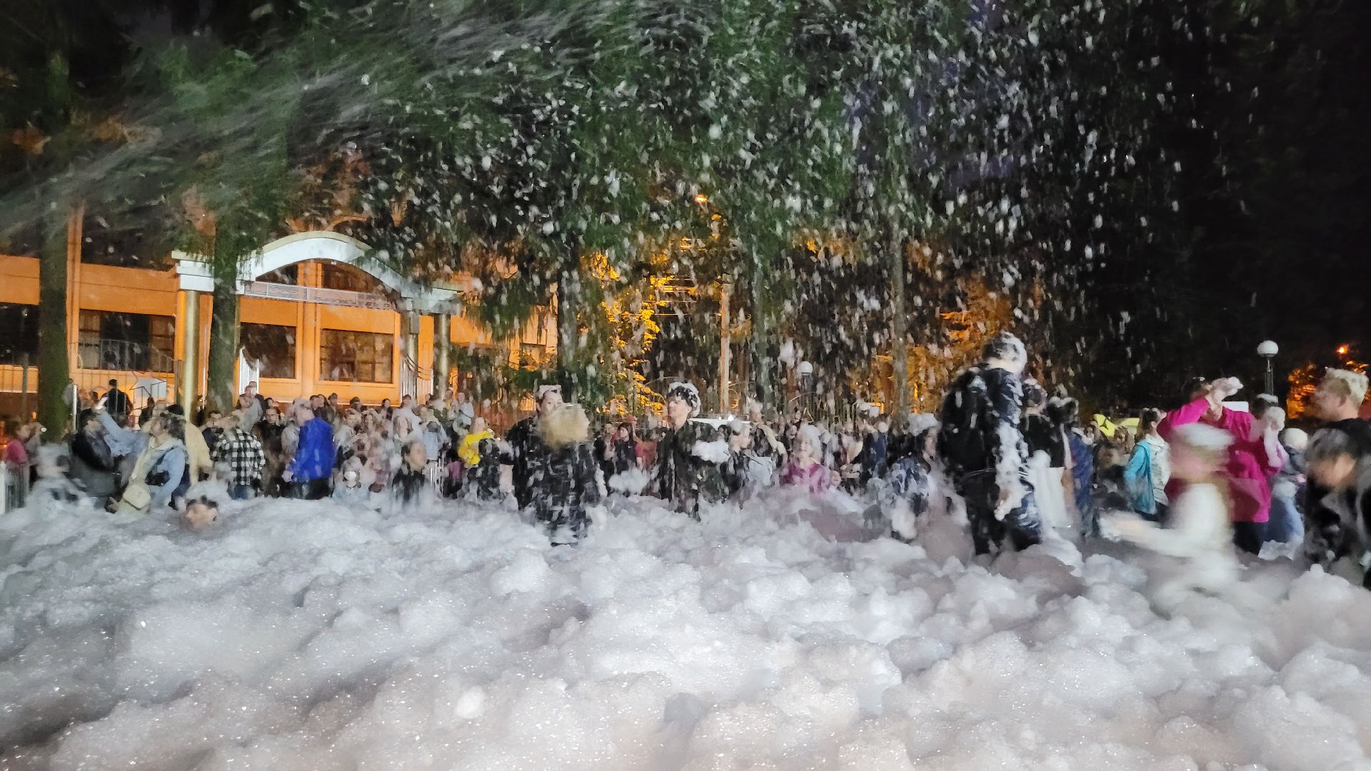 вечеринка; пати; видное; праздник; фестиваль
