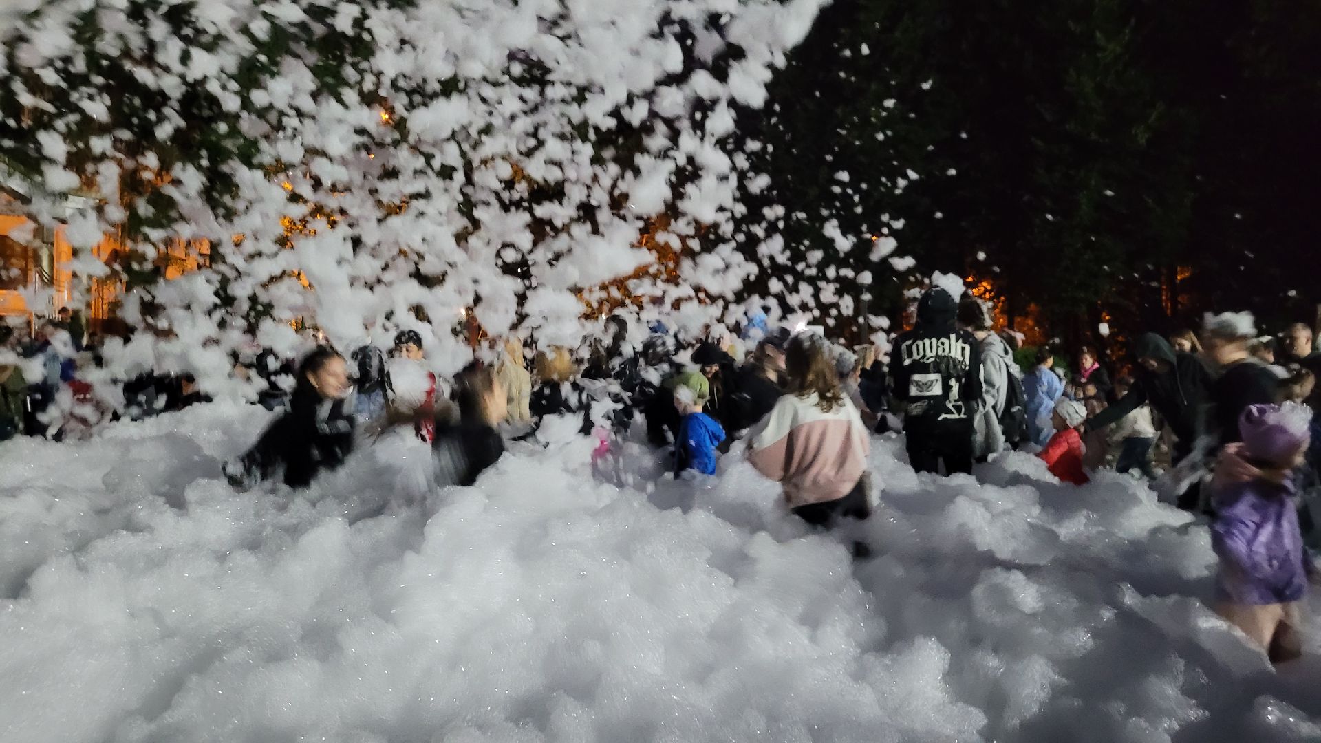 вечеринка; пати; видное; праздник; фестиваль