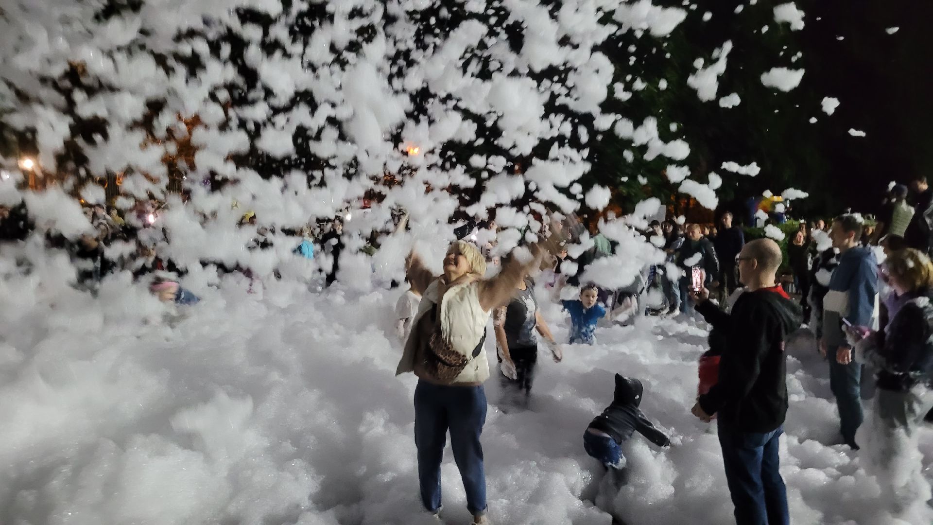 вечеринка; пати; видное; праздник; фестиваль