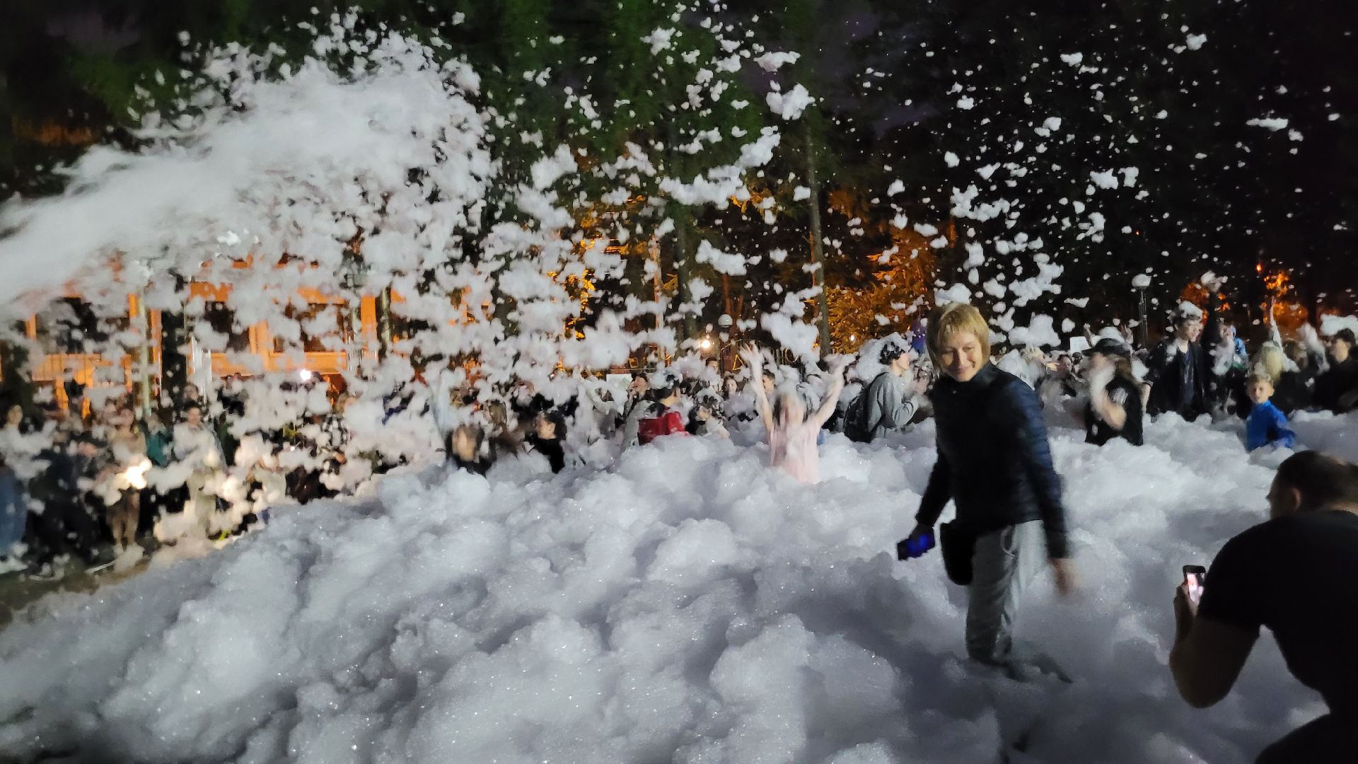 вечеринка; пати; видное; праздник; фестиваль