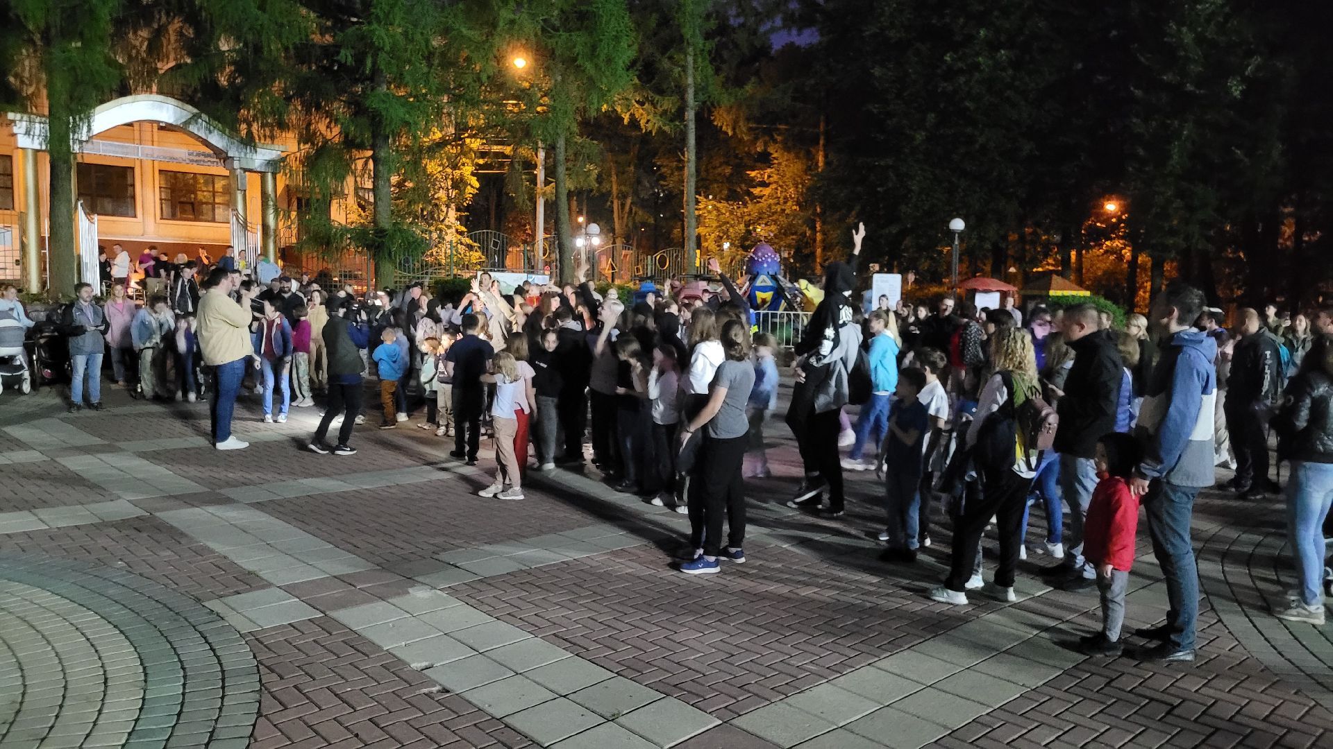 вечеринка; пати; видное; праздник; фестиваль