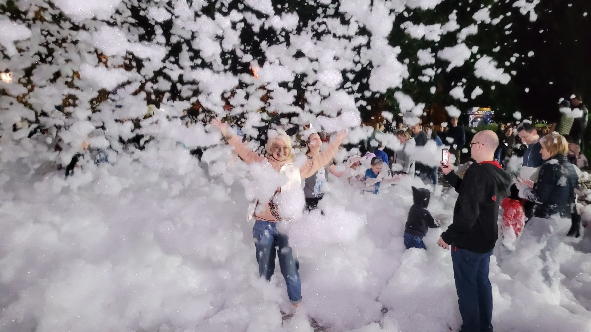 вечеринка; пати; видное; праздник; фестиваль