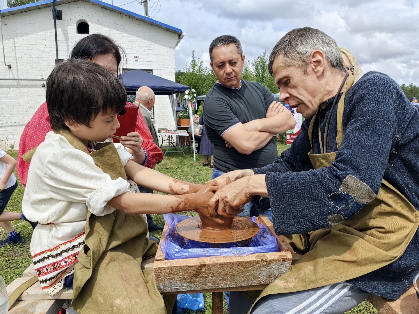 Фестиваль, керамика, глина, гончарный круг