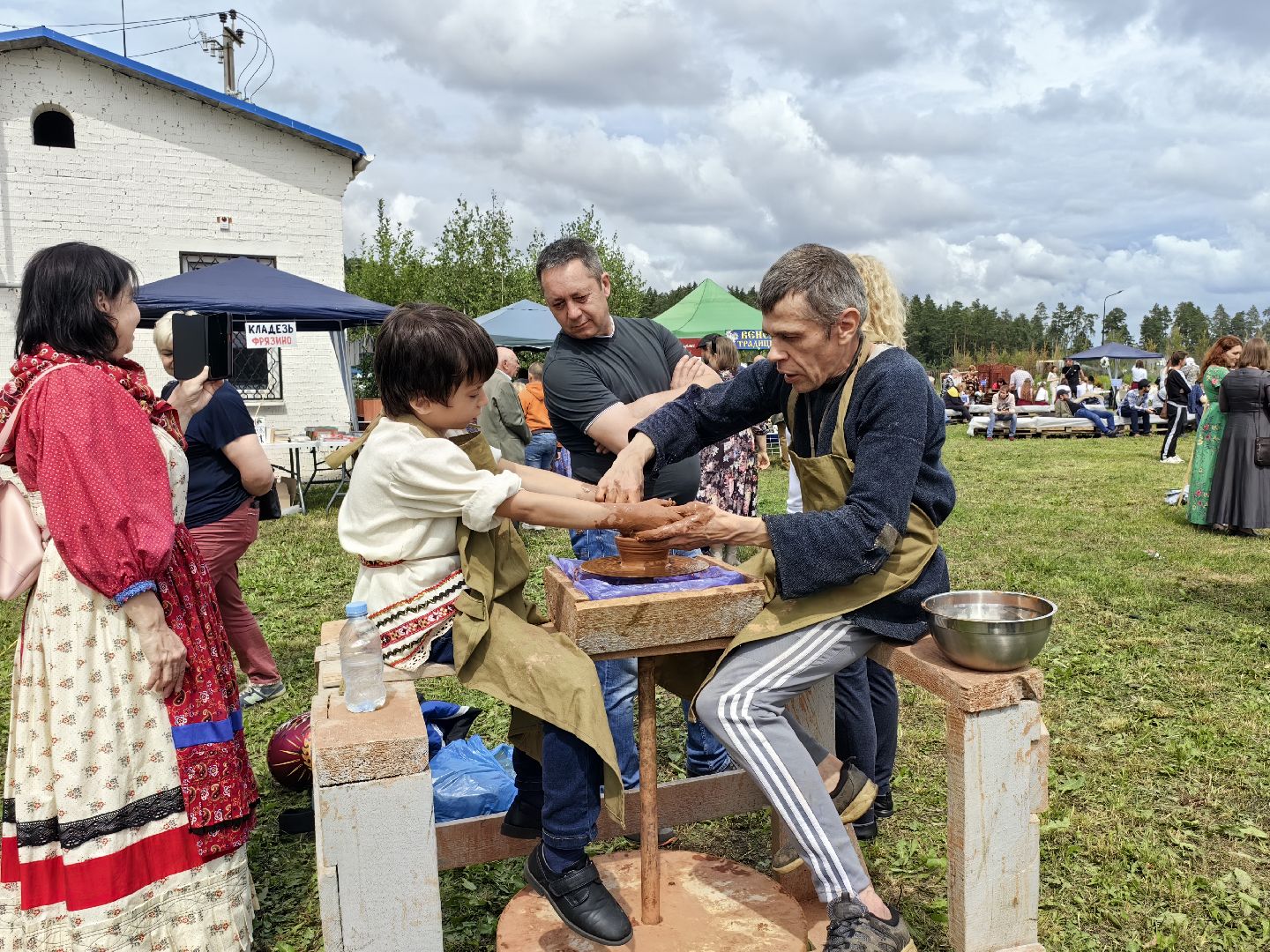 Фестиваль, керамика, глина, гончарный круг