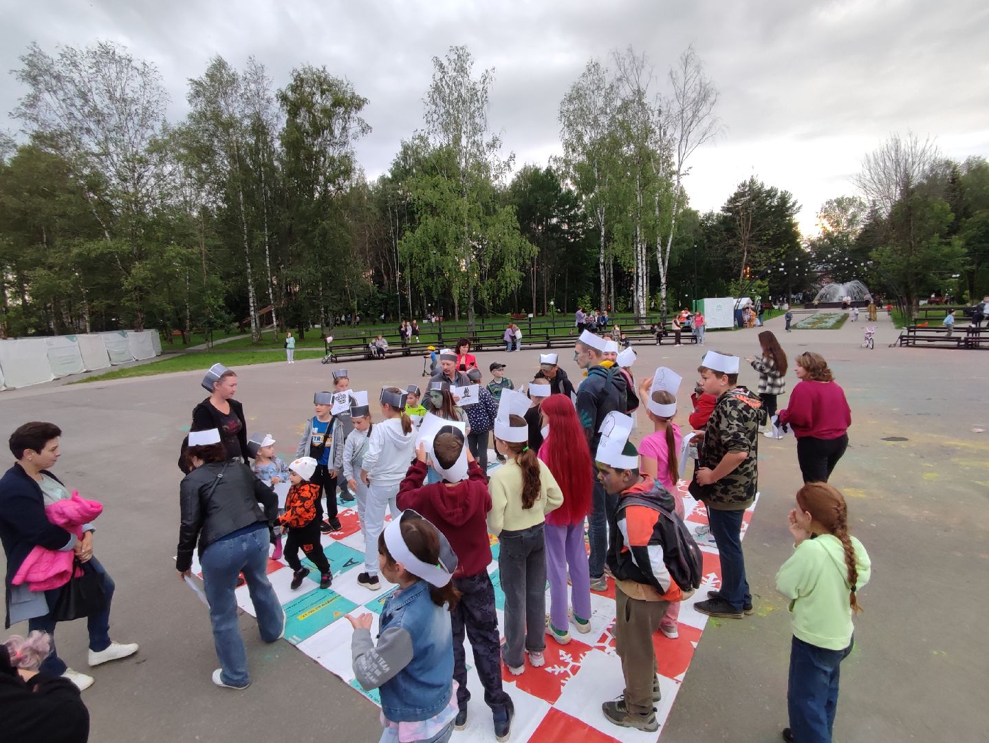 #ночьвпарке, #талдом, #дети, #пеннаявечеринка, #оркестр, #шахматы