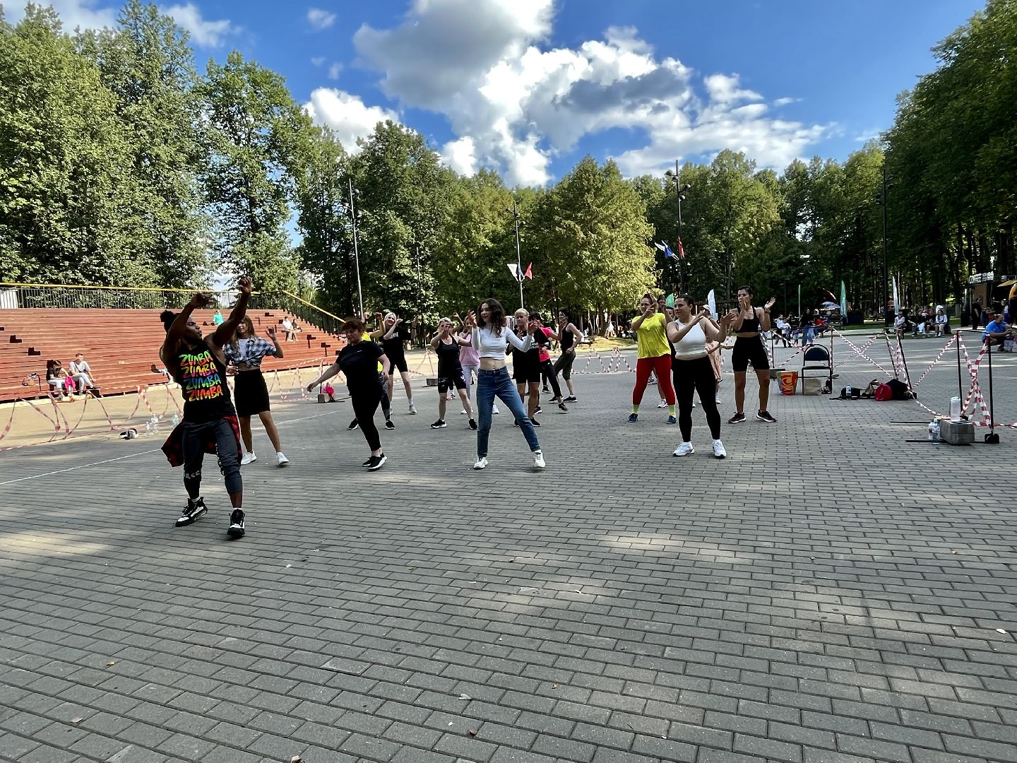Наро-Фоминск, парки Подмосковья, ЗОЖ, спорт, лето в Подмосковье, Зумба, парки Подмосковья