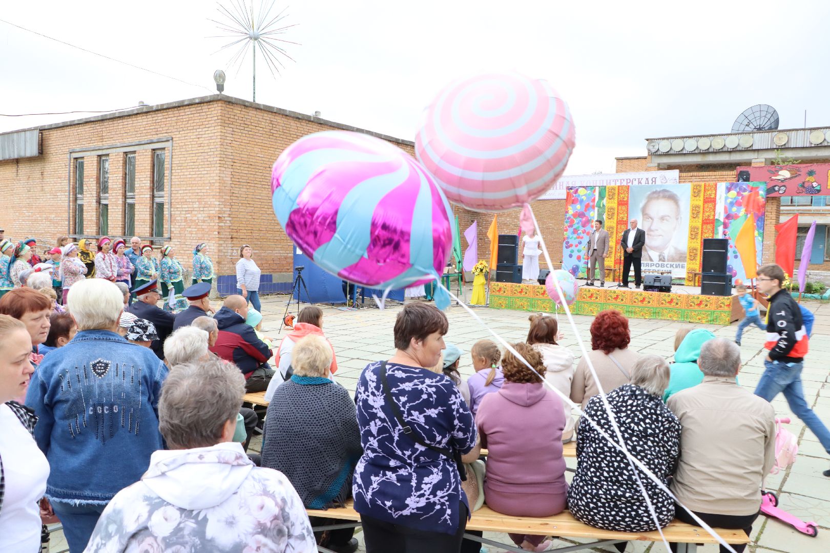 Серебряные Пруды, Столяровские встречи