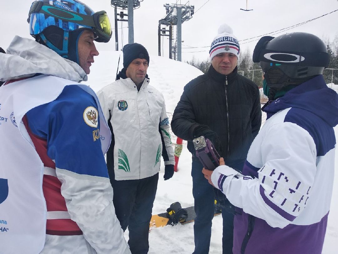 Дмитров, Горнолыжная школа