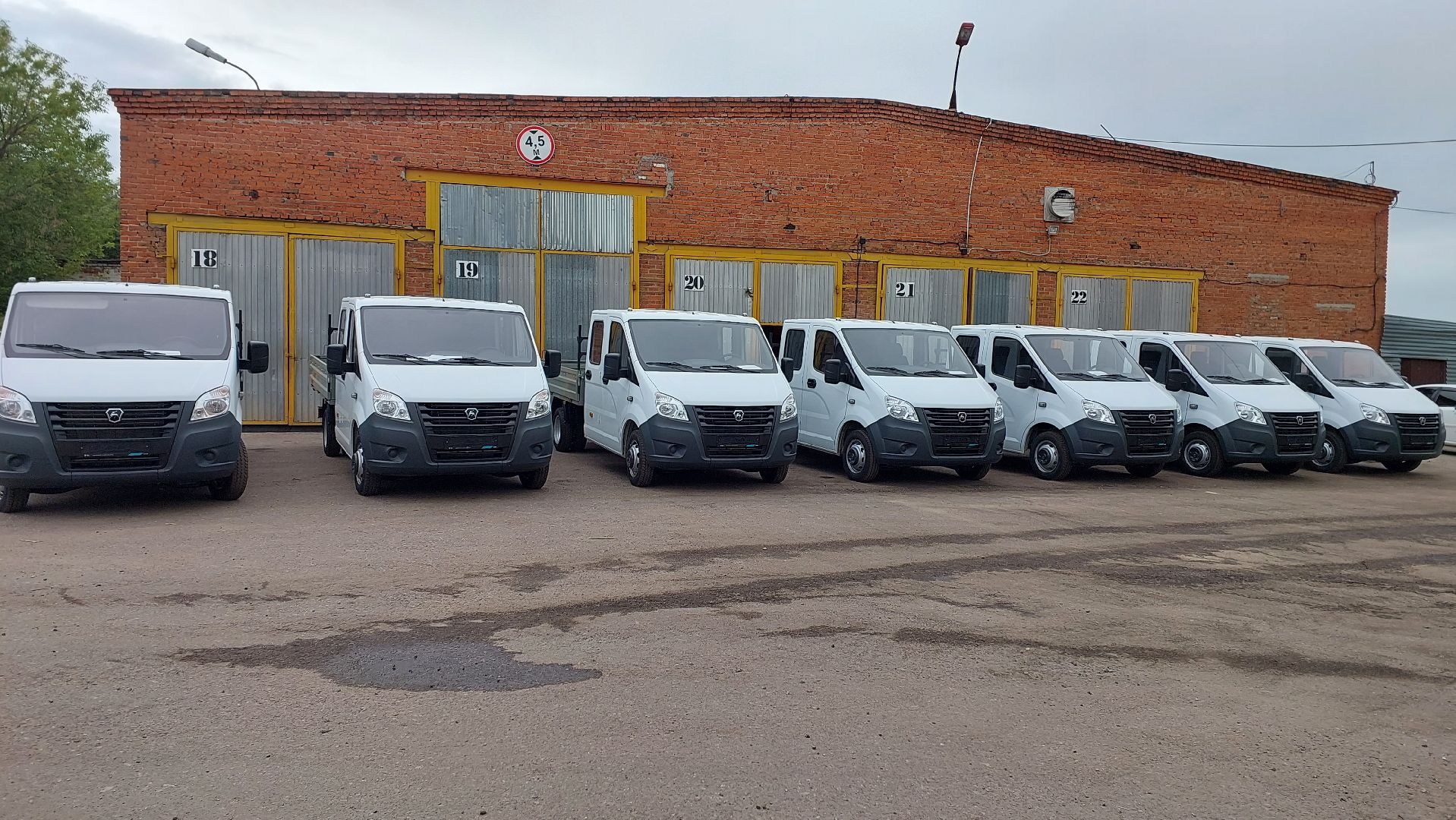 водитель, газели, новые машины, комбинат благоустройства, серпухов,