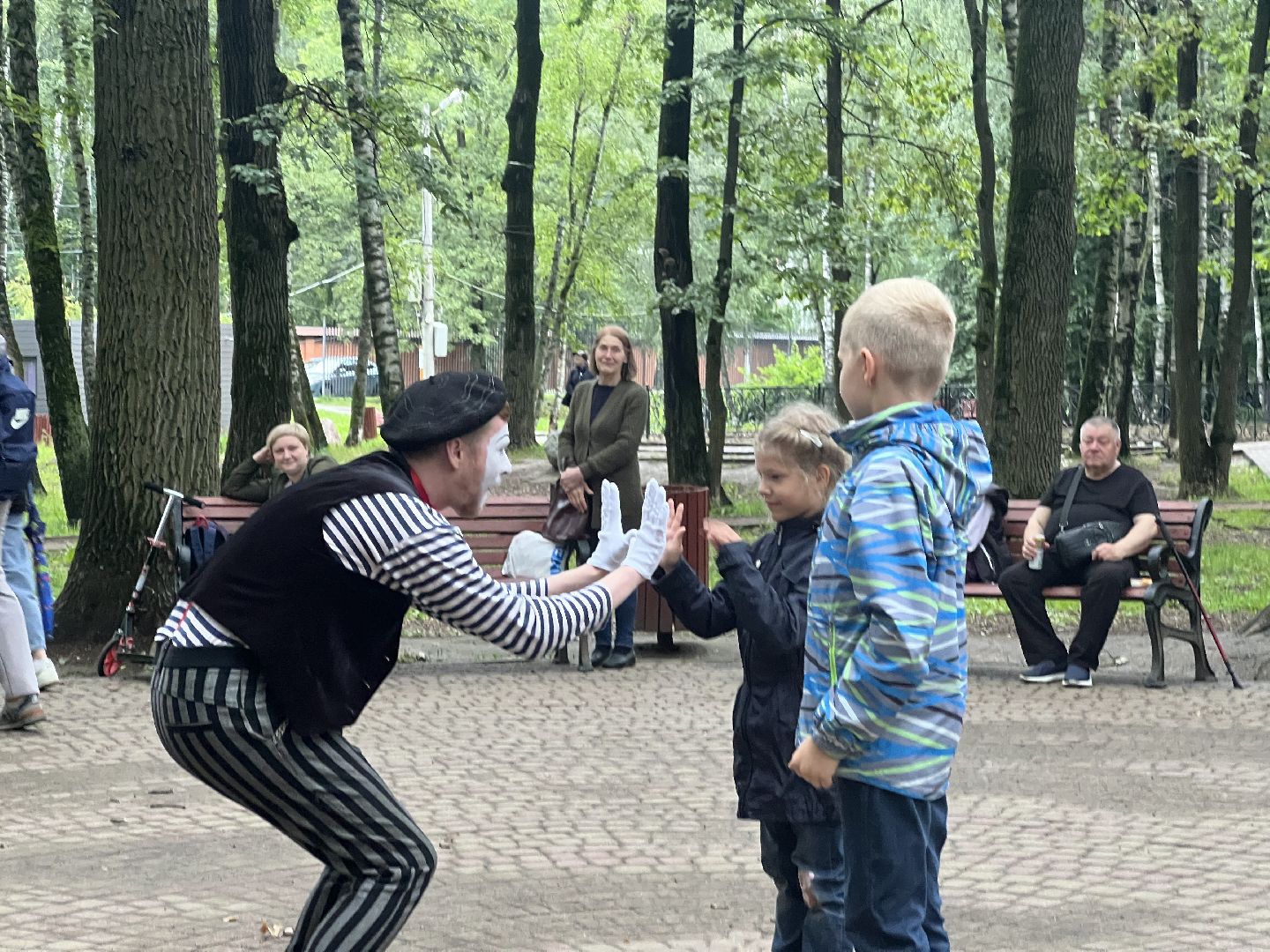 Химки, парк, Ночь в парке, дети, Лето в Подмосковье