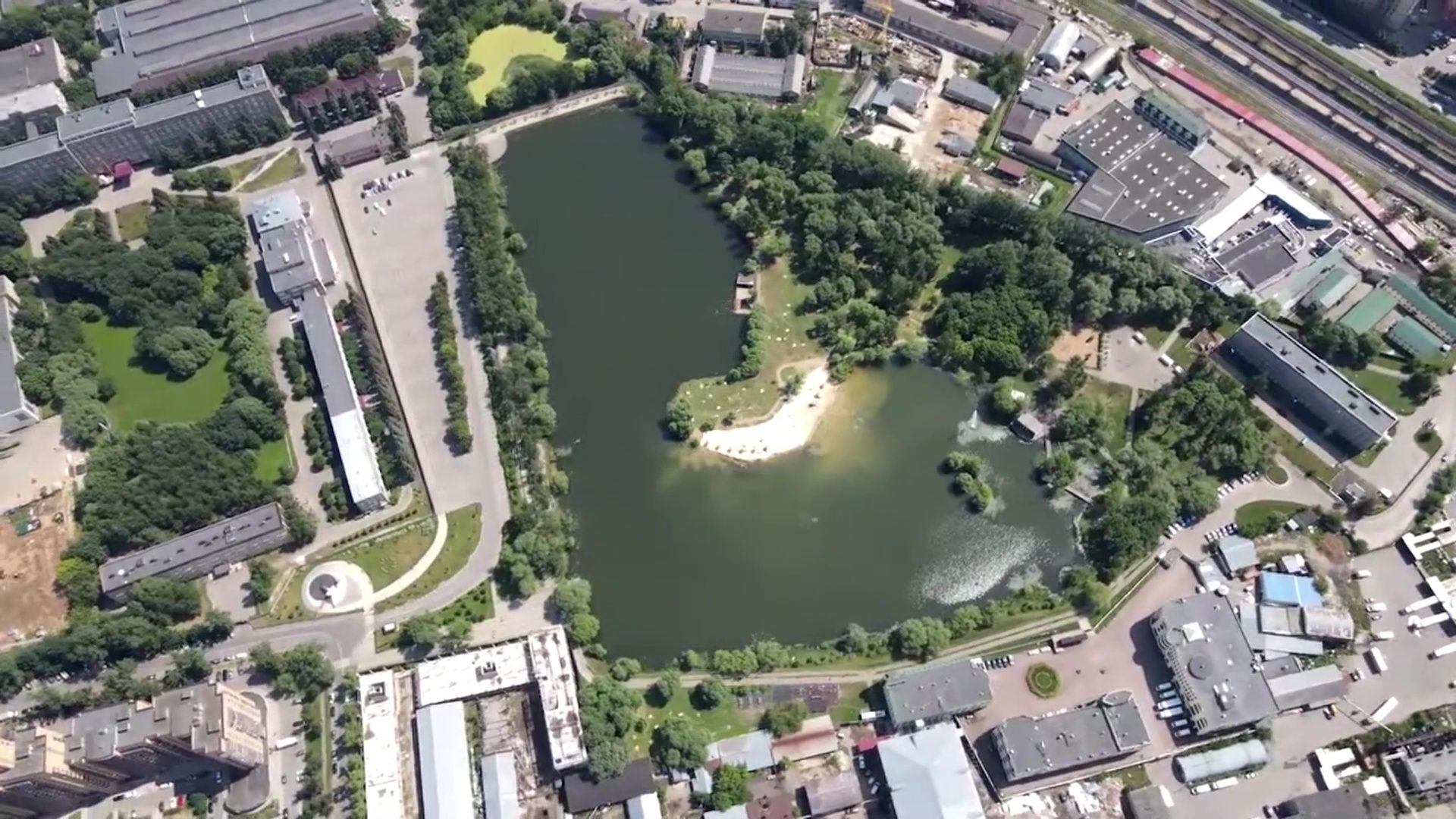 Реутов, Фабричный пруд, парк, фонтан