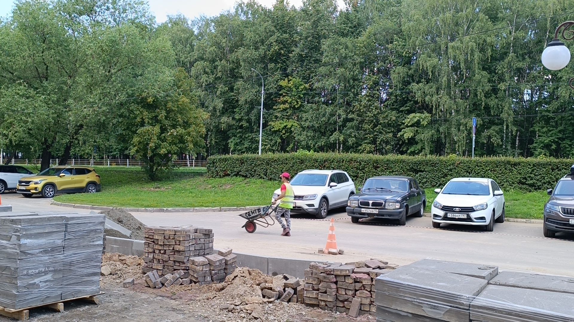 Лобня, плитка, благоустройство