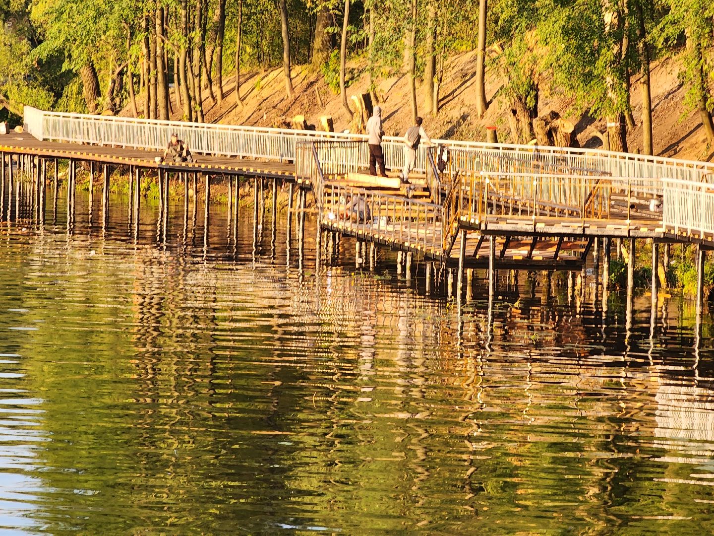 Долгопрудный, набережная, Котовский залив, амфитеатр, парапет