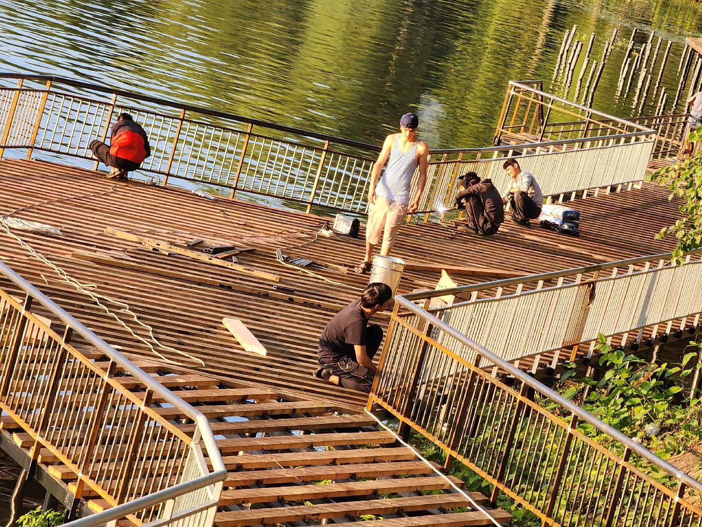 Долгопрудный, набережная, Котовский залив, амфитеатр, парапет