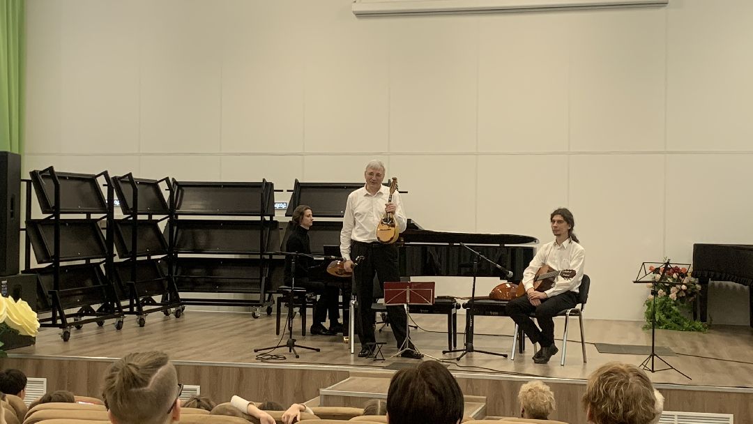 Ступино, общество