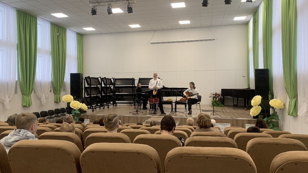 Ступино, общество