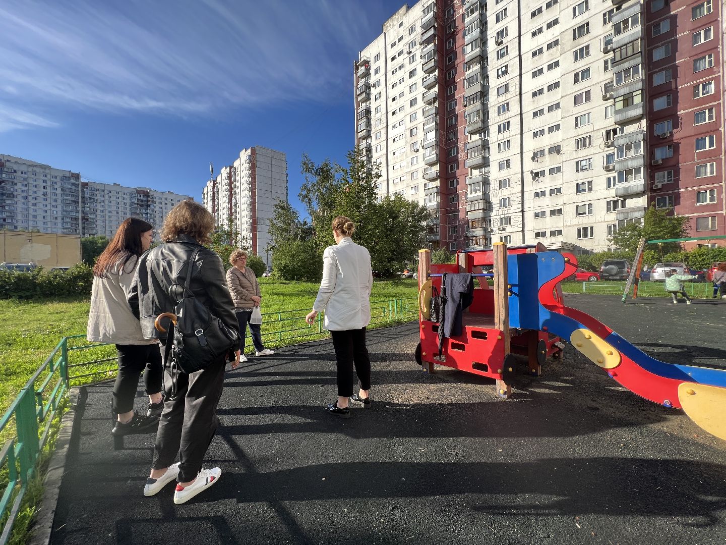Химки, Цветы в каждый двор, благоустройство, детская площадка