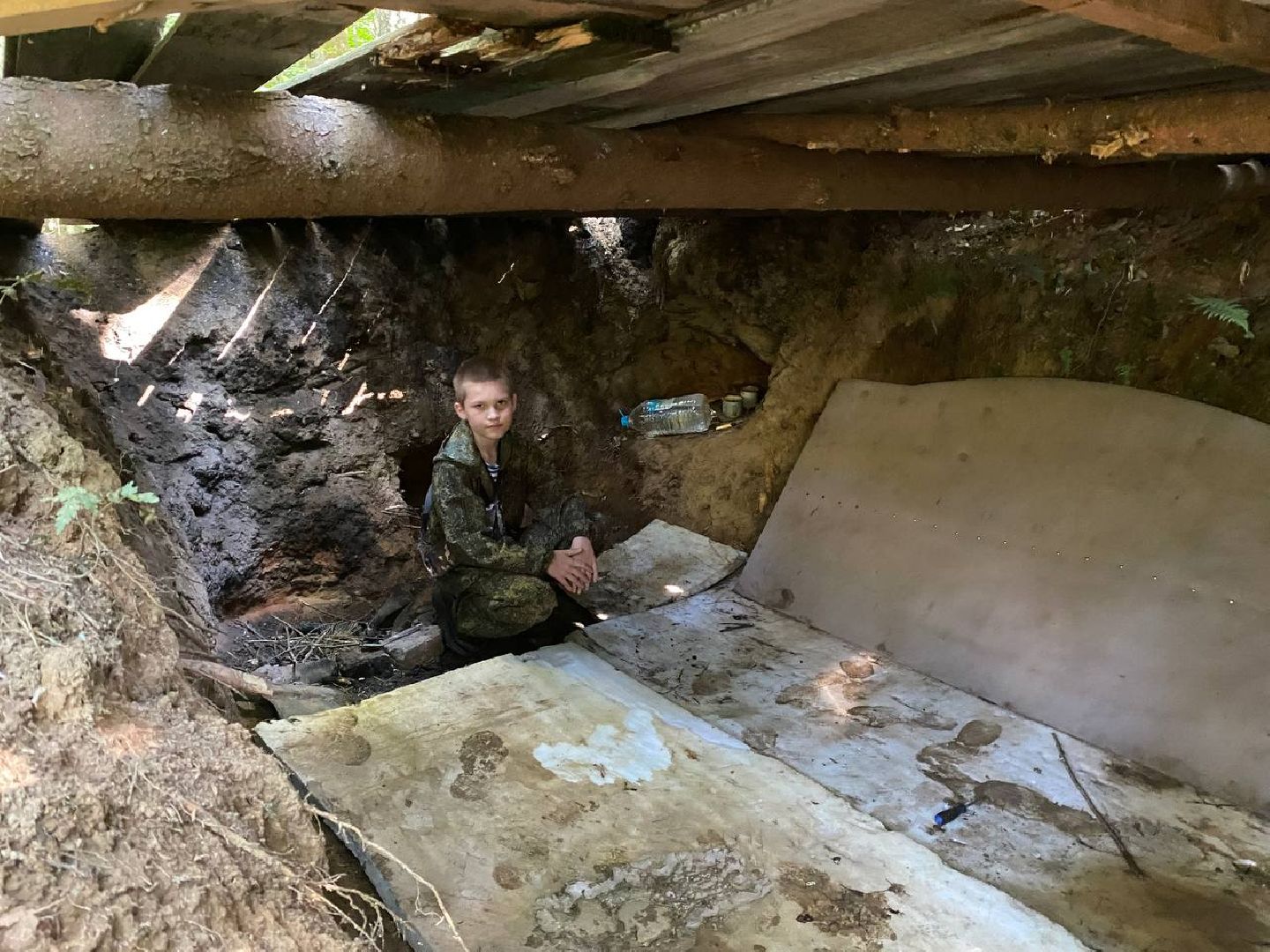 Чехов, мальчик, землянка, военный, защитник, родина