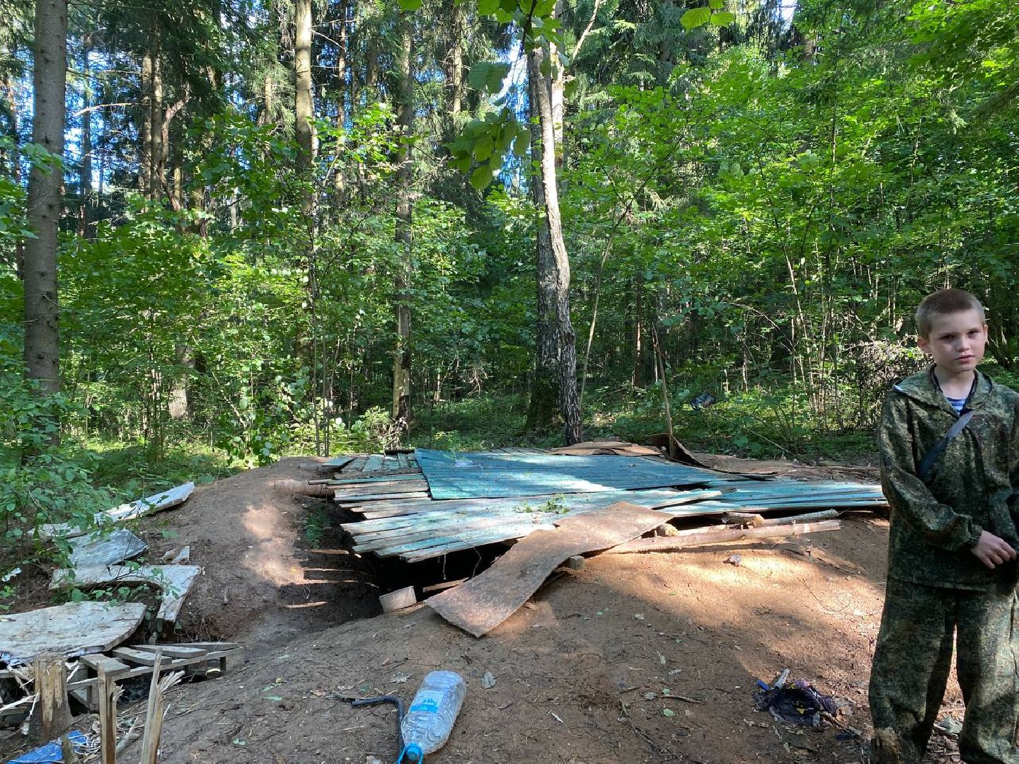 Чехов, мальчик, землянка, военный, защитник, родина