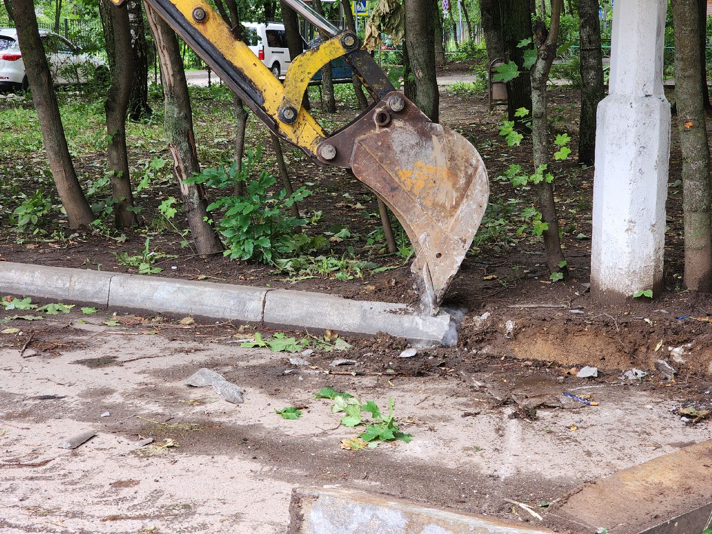 Одинцово, двор, благоустройство, ремонт, тротуар, асфальт, бордюр,