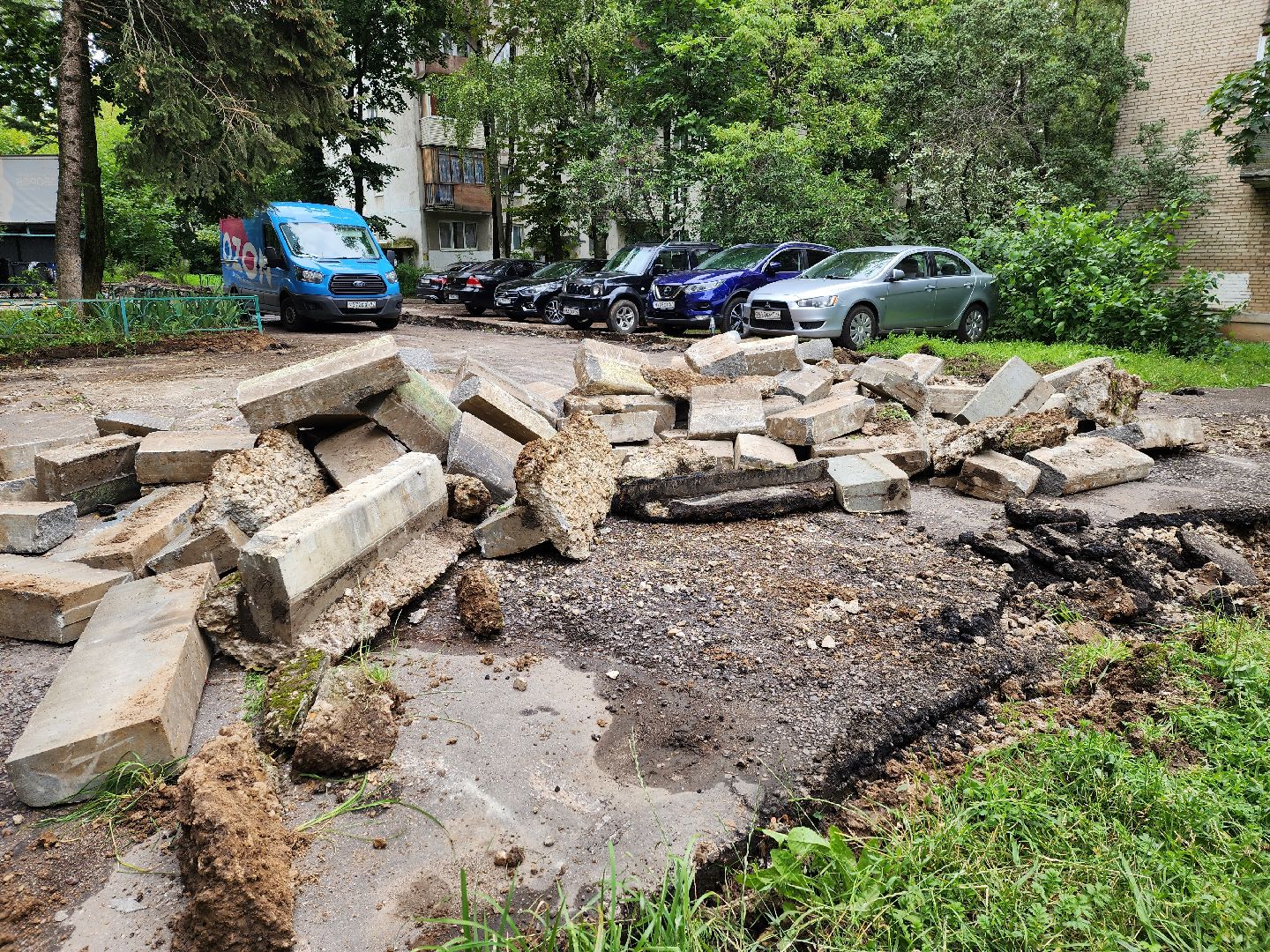 Одинцово, двор, благоустройство, ремонт, тротуар, асфальт, бордюр,