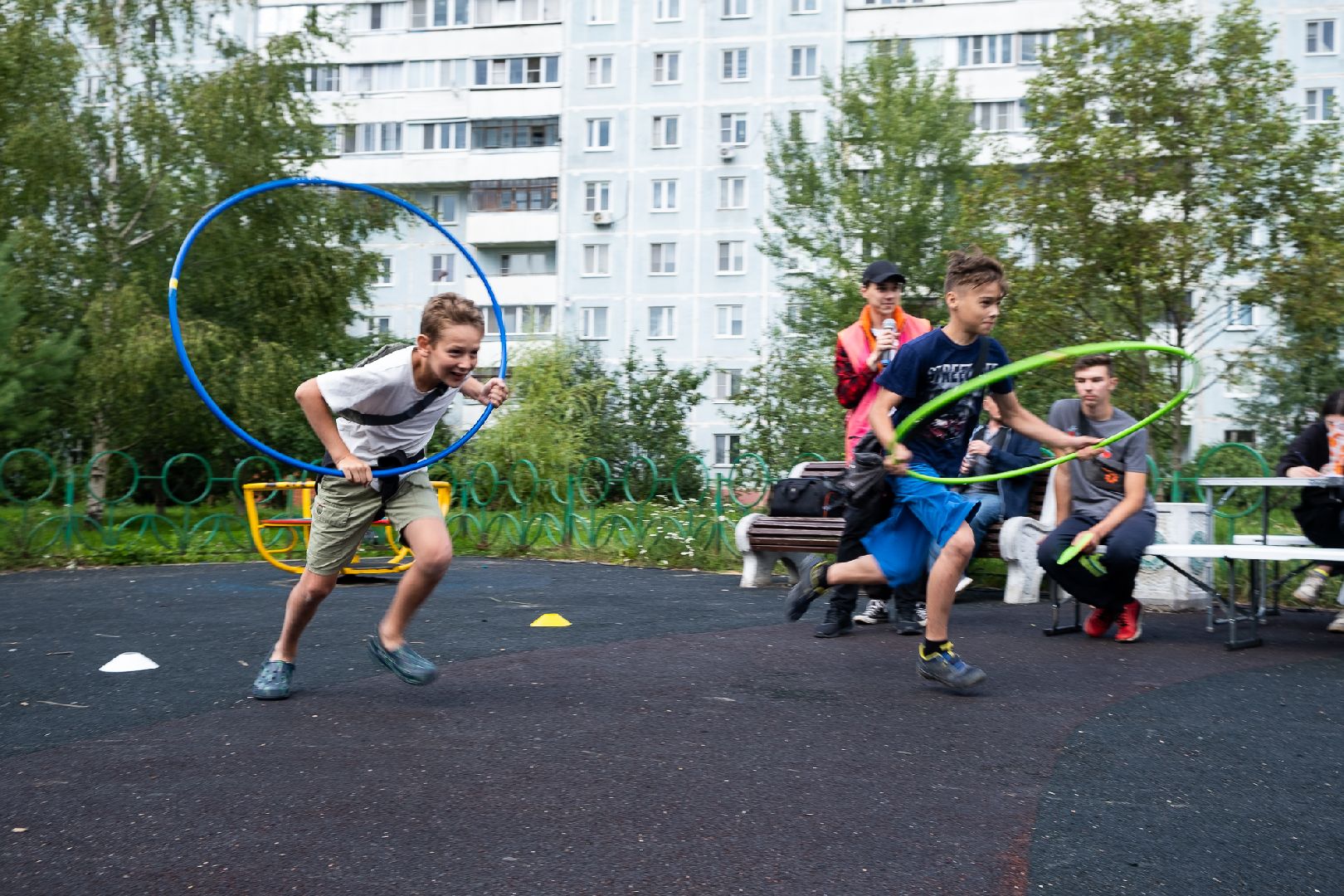 Солнечногорск, двор, праздник, волонтеры, подсолнух