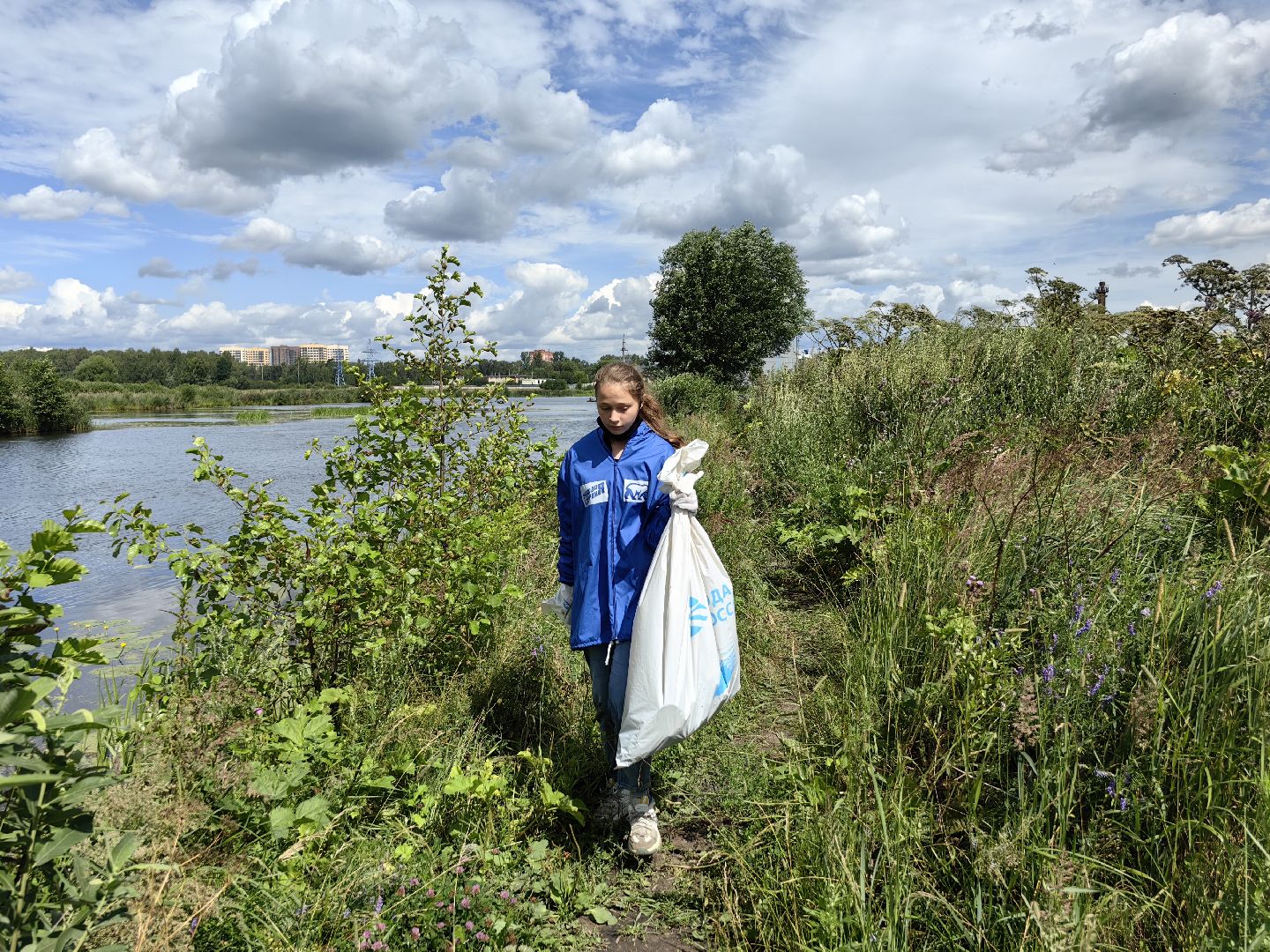 Мусор, берег, водоём, акция, волонтёры