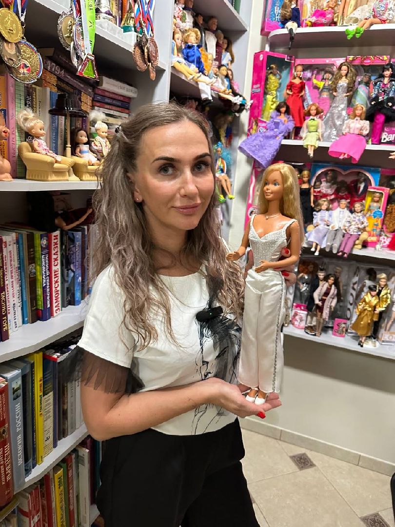 Барби, коллекционер Барби, коллекция кукол в Подмосковье, Наро-Фоминск, кукла, куклы, советские куклы, игрушка, На-На, Лёвкин, фильм
