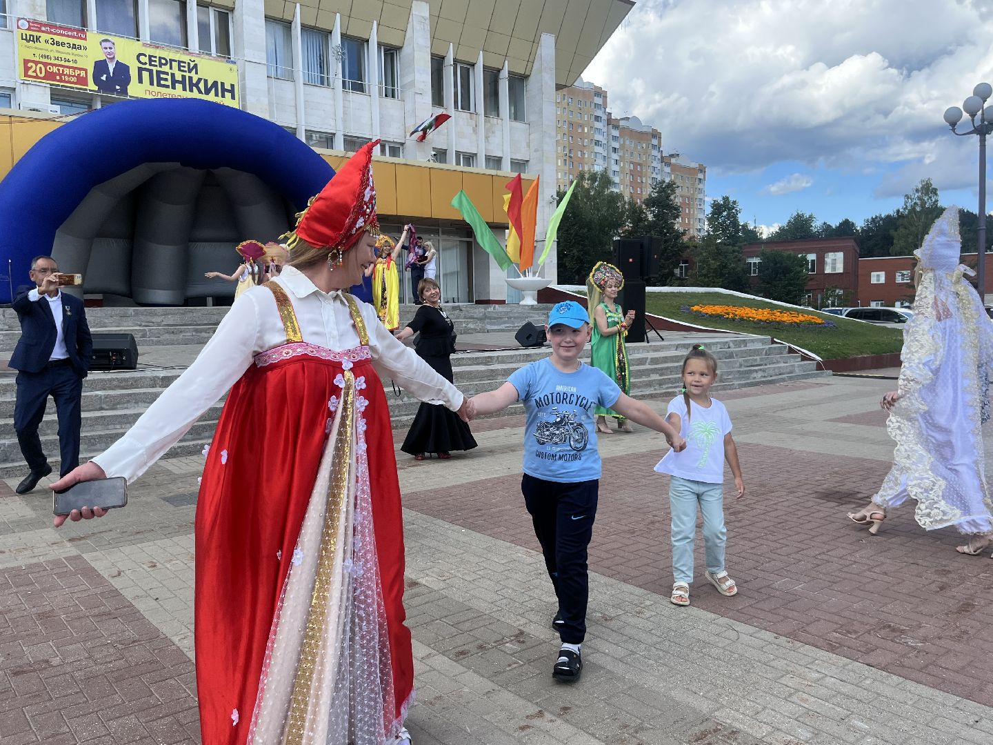 Наро-Фоминск, дети Донбасса, дети России, патриотическая акция, культура Подмосковья Донбасс