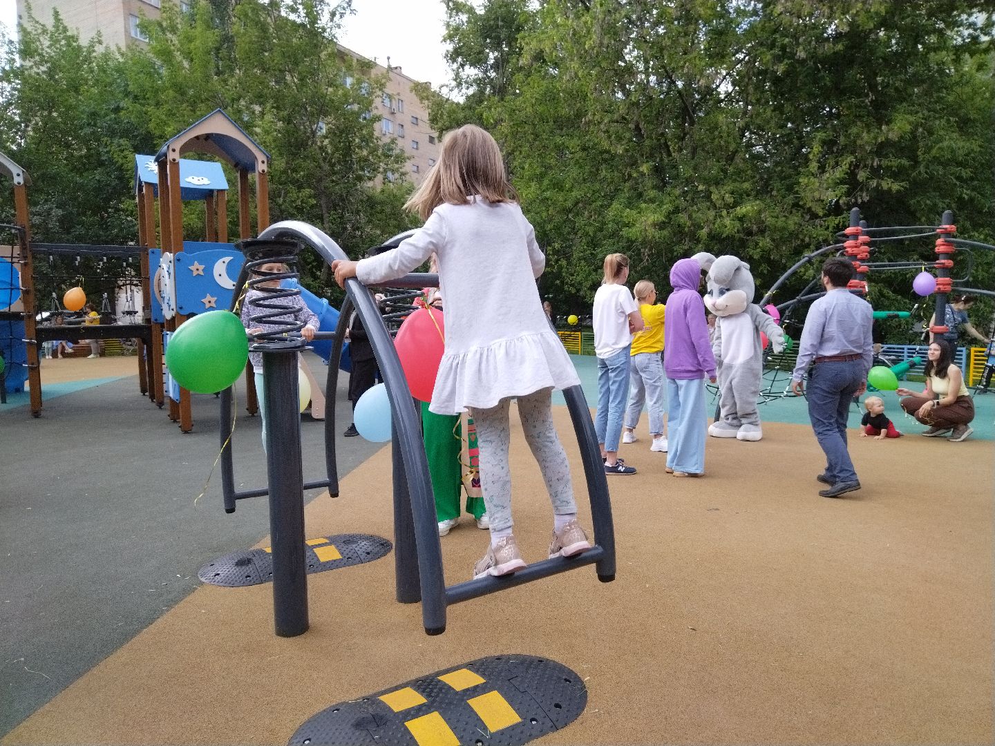 Детская площадка, губернаторская программа, Мытищи