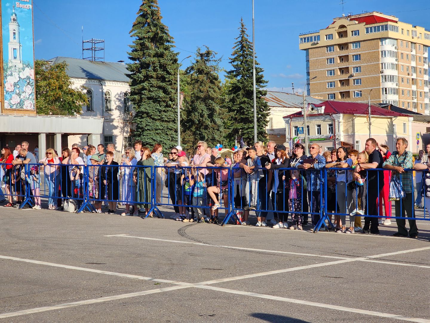 Павловский Посад, городской округ Павловский Посад, люди, концерт, спецоперация, военные, поддержка