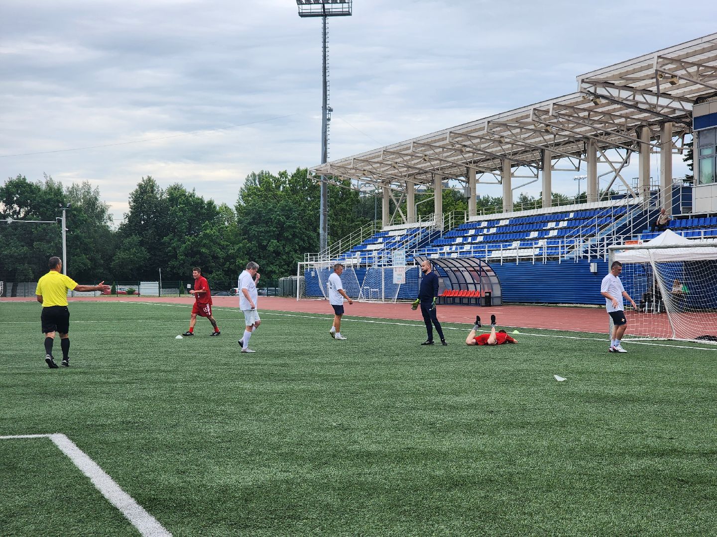 видное; ветераны; матч; футбол; игра