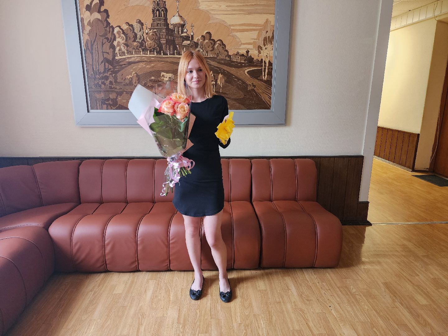 Раменское, общество, вручение ключей от квартиры девочке-сироте