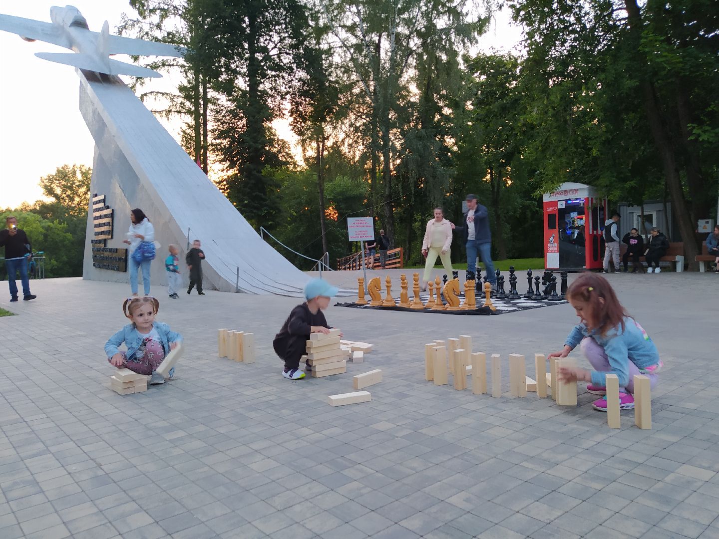 Истра, парк, дженга, ночь