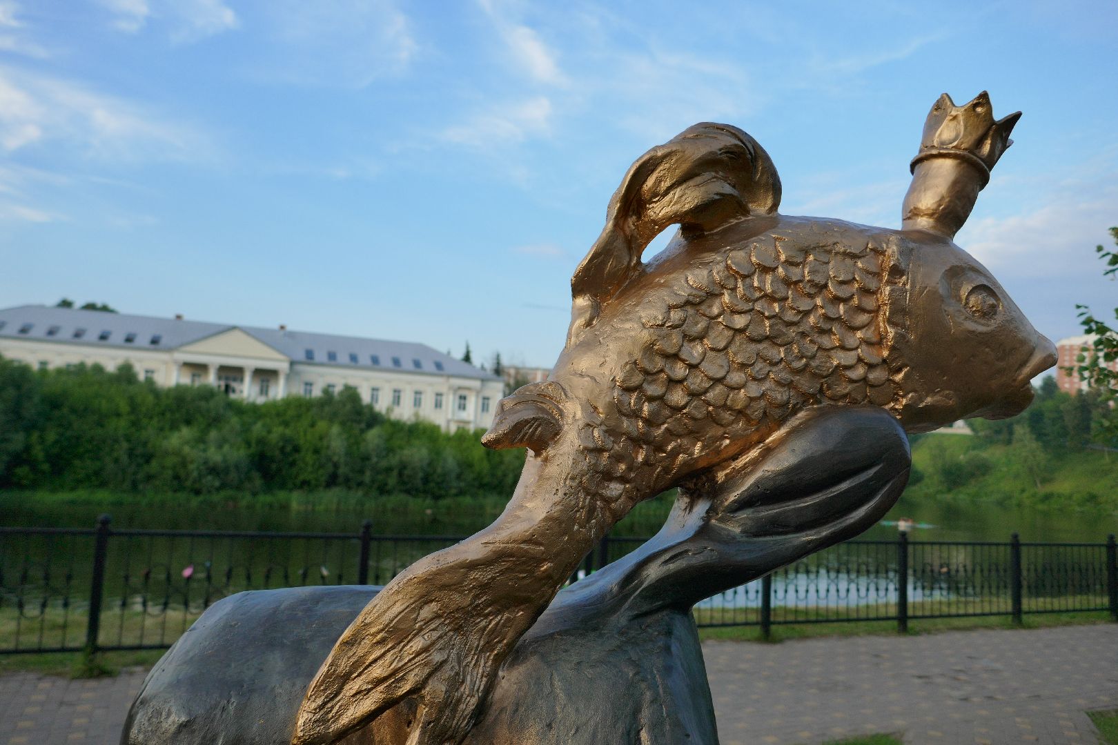 Подольск, Золотая рыбка, скульптура, туризм, путешествия, Подмосковье