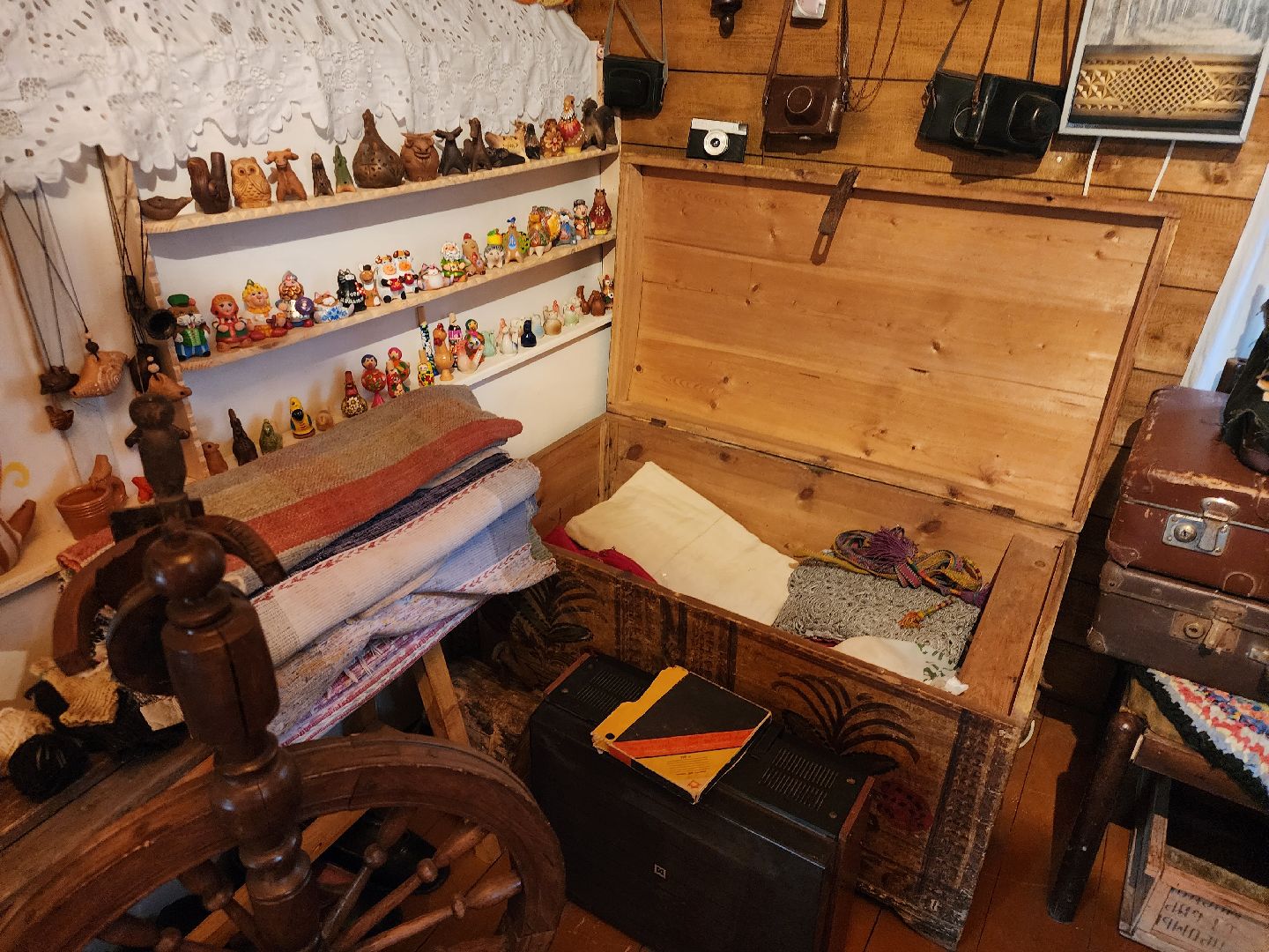 Серебряные Пруды, частная коллекция старины