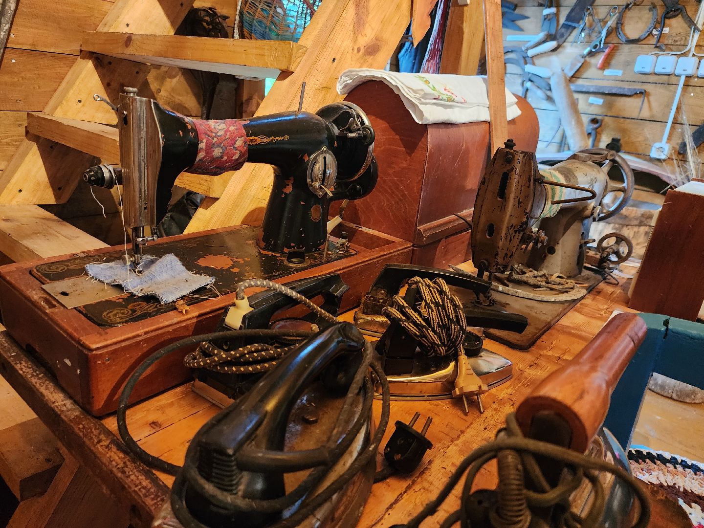 Серебряные Пруды, частная коллекция старины