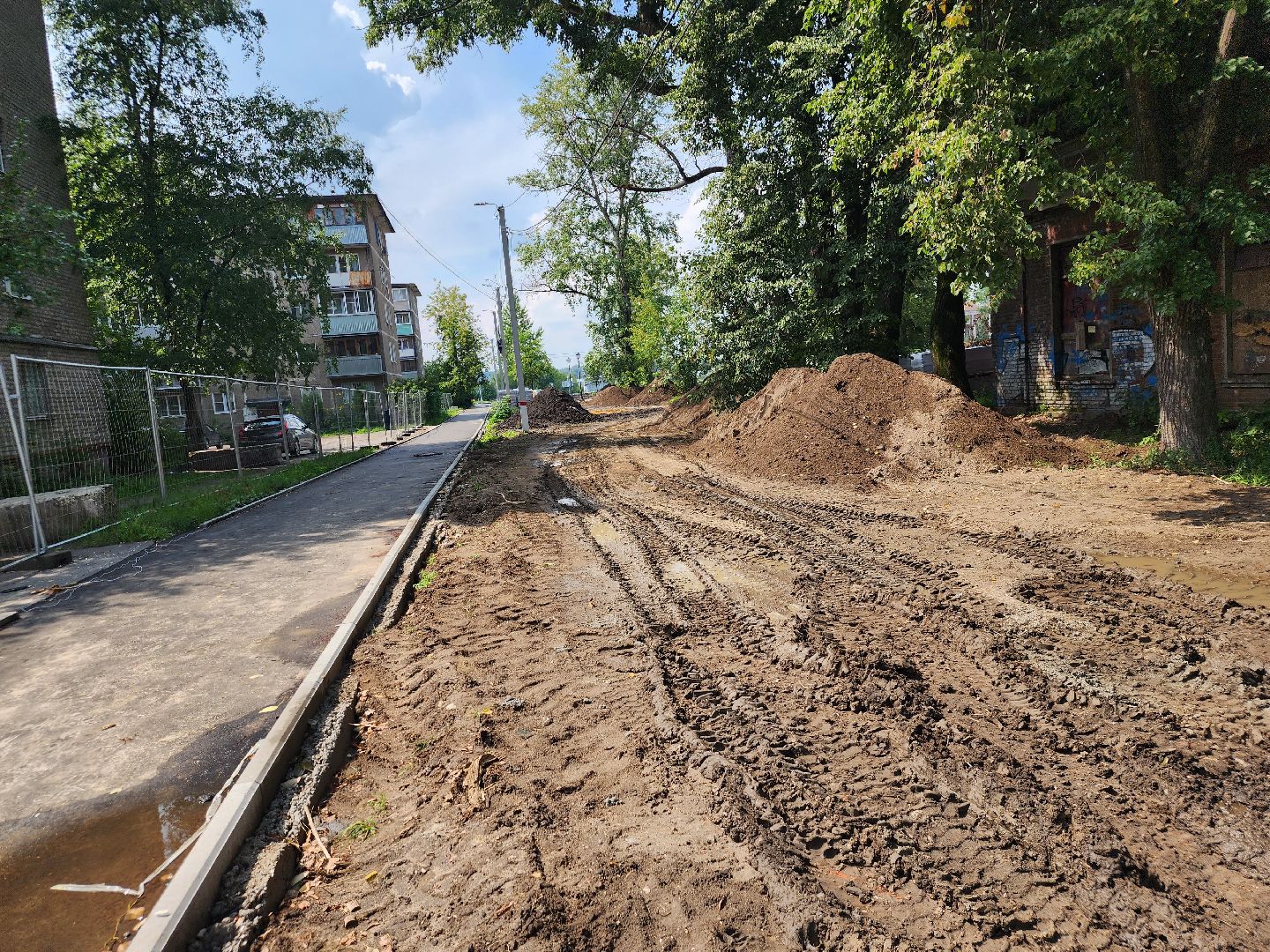 Павловский Посад, городской округ Павловский Посад, памятник, сквер, парк, люди, отдых, строительство, благоустройство
