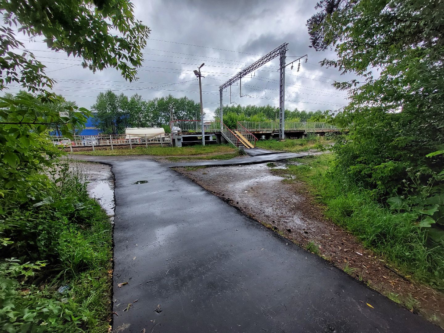 благоустройство, железная дорога, жители