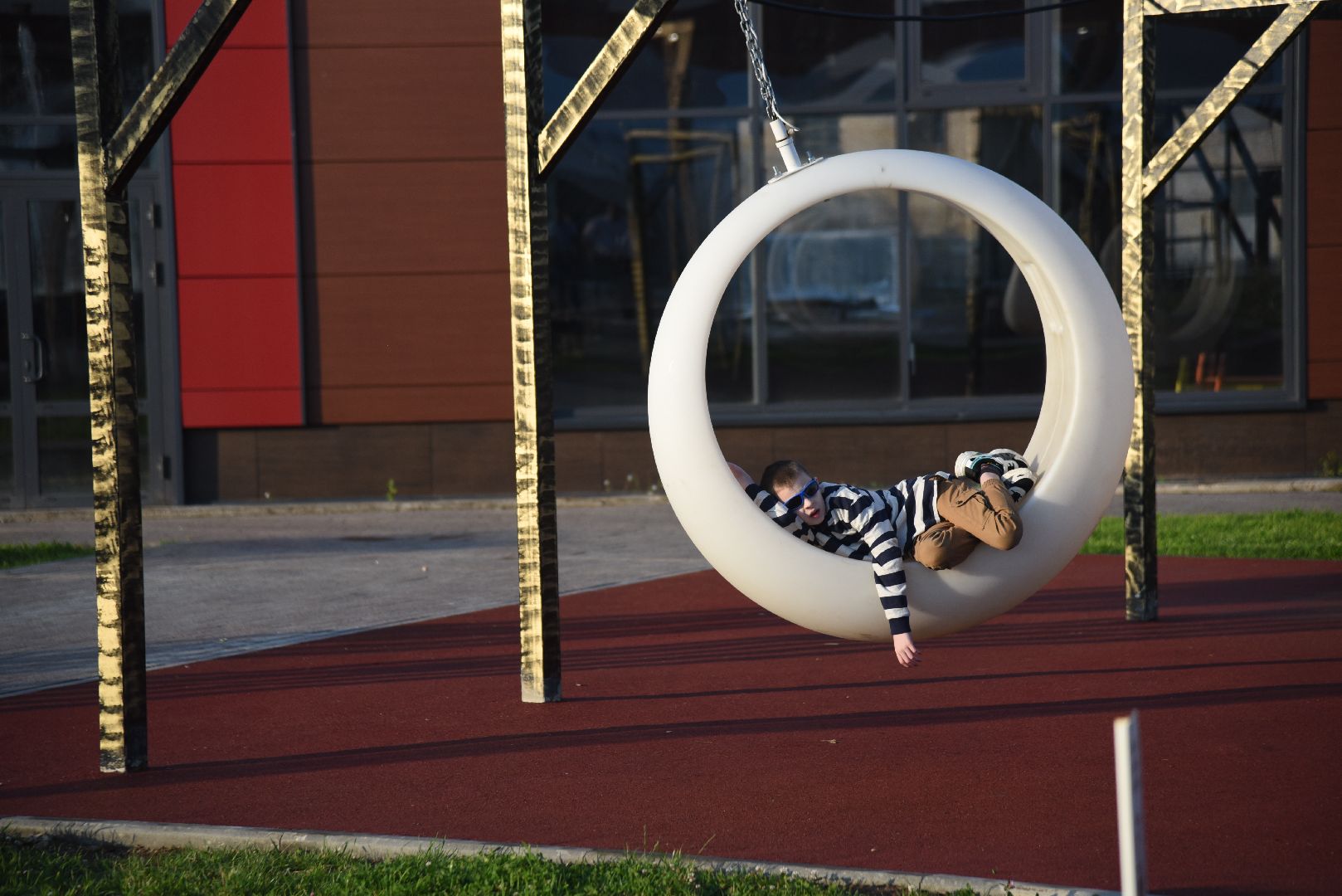 Химки, Сходня, парк, бассейн