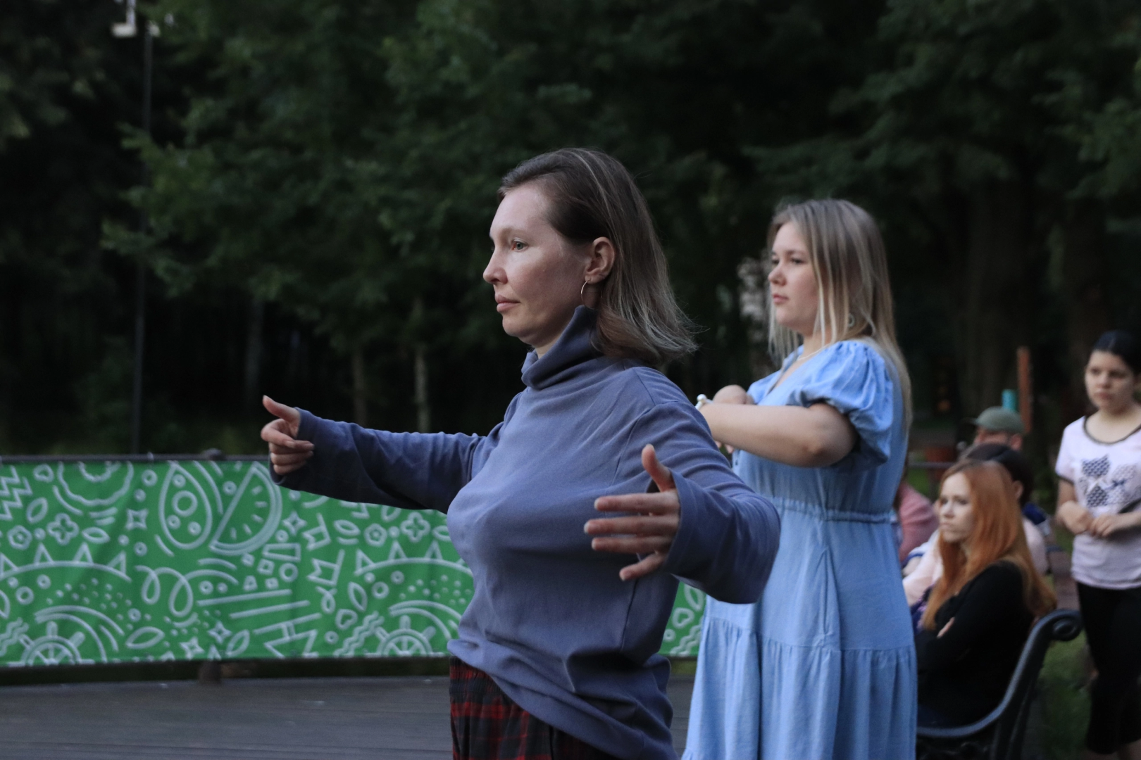 Культура, танцы, искусство,парки,лето в Подмосковье,восточные танцы