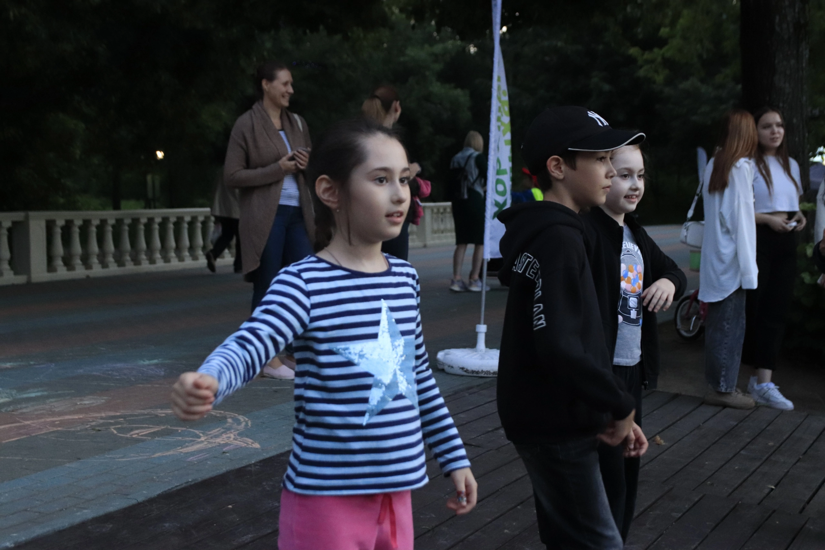 Культура, танцы, искусство,парки,лето в Подмосковье,восточные танцы