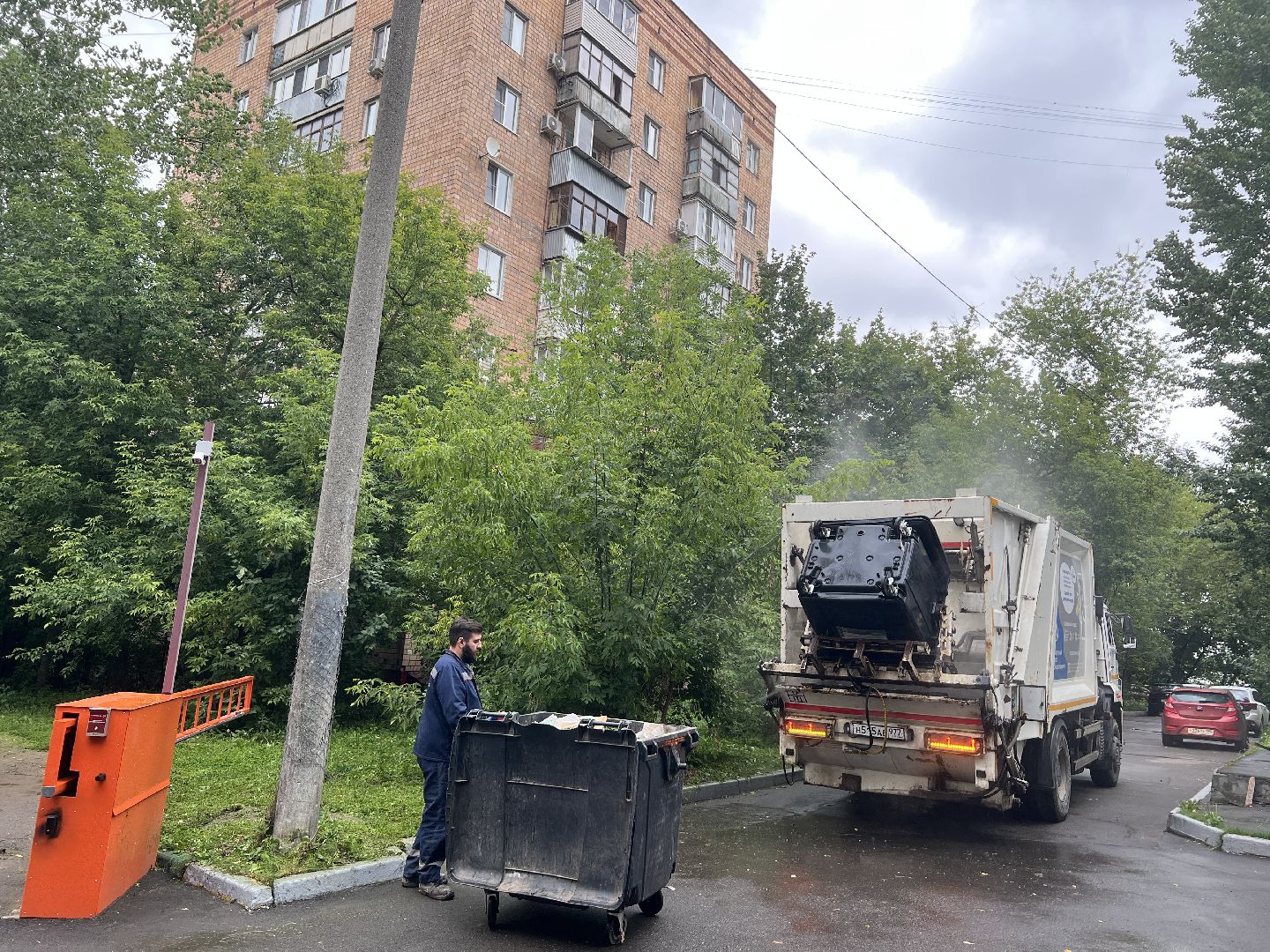 Химки, ЖКХ, благоустройство, мусорные контейнеры, сбор мусора