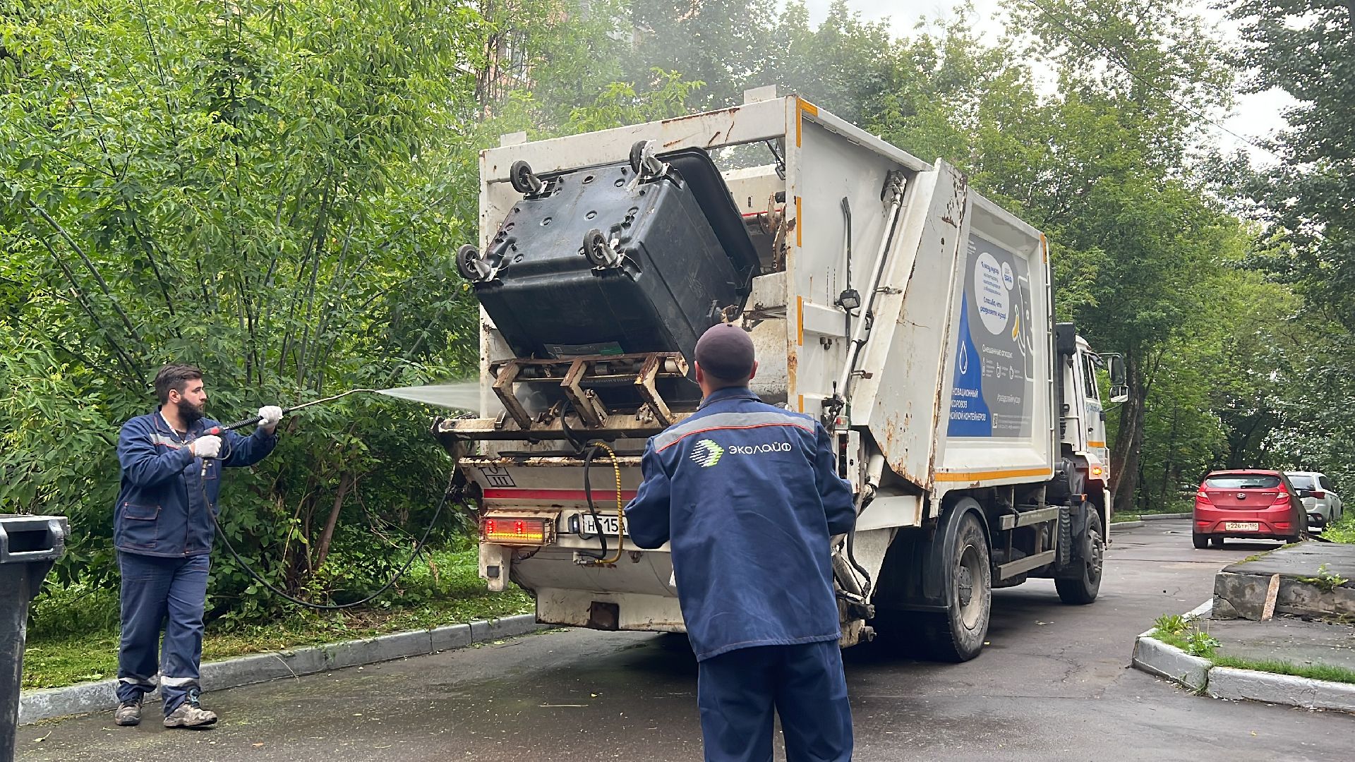 Химки, ЖКХ, благоустройство, мусорные контейнеры, сбор мусора