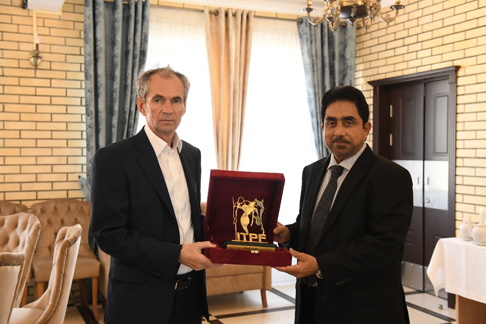 лыткарино, общество, тентпеггинг, конный спорт,